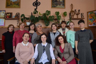 Здесь музыка берет начало Здесь музыка берет начало