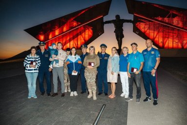 В стране прошёл автопробег в поддержку курян и участников СВО В стране прошёл автопробег в поддержку курян и участников СВО