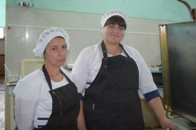 А вот пирожки горячие! А вот пирожки горячие!