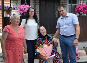 Возраст не годами измеряют ... Возраст не годами измеряют ...