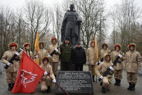 Открыт обновленный мемориал в селе 2-е Поныри Открыт обновленный мемориал в селе 2-е Поныри