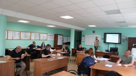 Сотрудники РЦК провели на заводе «Геомаш» тренинг по основам бережливого производства Сотрудники РЦК провели на заводе «Геомаш» тренинг по основам бережливого производства